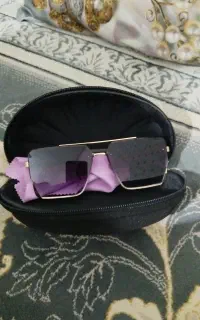 ساعت و عینک