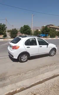 کوییک r
