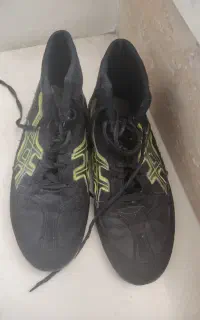 کفش کشتی در حد نو