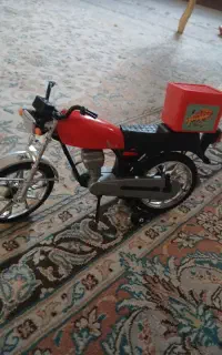 موتور اسباب بازی ۵۰۰ تومنی رو ۲۲۰ ببر