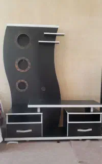 میز تلویزیون MDF مشکی سفید، تمیز و شیک