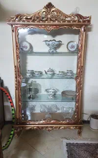 بوفه طلایی