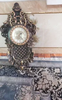 ساعت دیواری سالم