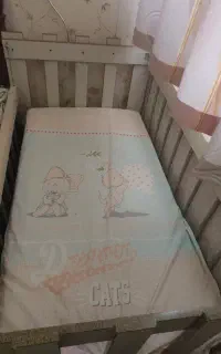 تخت کودک همراه با تشک