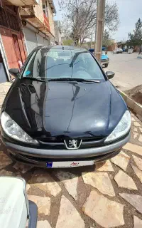 206 مدل 82