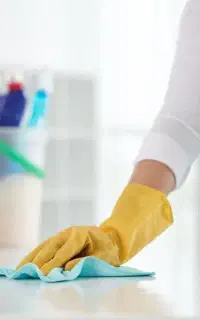 شرکت خدمات نظافتی پاک گستر