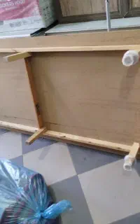 تخت خواب چوبی