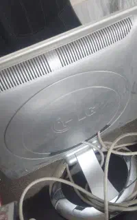 مانیتور LG سالم