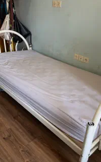تخت فلزی قیمت ویژه