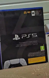 PS۵ Slim ریجن ۲۰۱۶ اروپا دسته زرشکی ۱۷ دیسک بازی