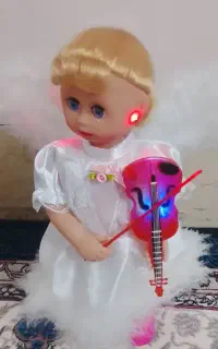 عروسک کاملا نو