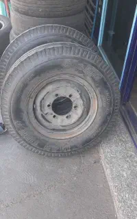 لاستیک جلوی نیسان