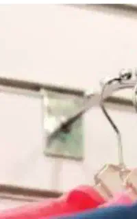 رگال لباس فلزی دیواری