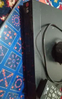 یک عدد دی ودی در حد نو استفاده نشده