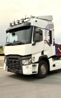 کشنده رنو ۵۲۰ (Renault T520)