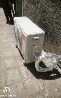 به دو شاگرد فنی نیازمندم