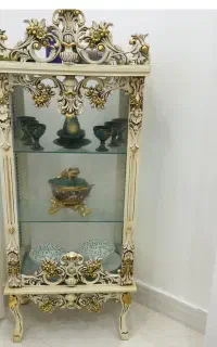 یک عدد بوفه در حد‌نو