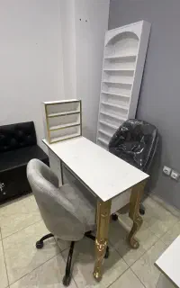 نیازمند ناخنکار فوری