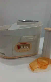ابمیوه گیری سانی