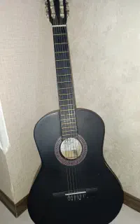 گیتار  مشکی