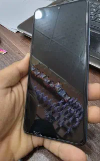 ال ای دی poco f3