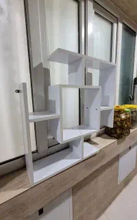 قفسه یا کتابخانه دیواری