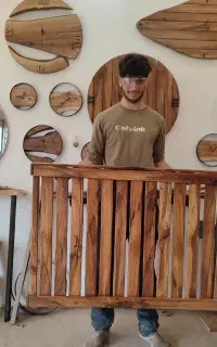 ساعت روستیک (ساعت دیواری چوبی)