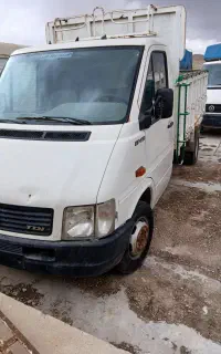 فولکس LT46 باری و سواری مسقف فلزی
