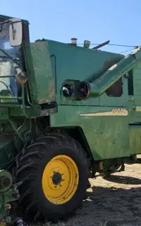 کمباین جاندیر ۷۹ کاهکوب
