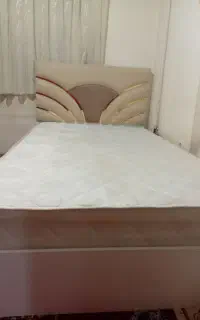 تخت وخوشخواب وروتخختی