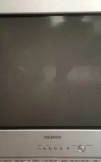 تلویزیون قدیمی کلاسیک ۲۱ اینچ سامسونگ مدل پلانو