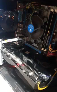 کیس گیمینگ کامپیوتر  رم۱۶  هارد ssd گرافیک سری راگ