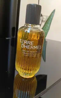 عطر ،ادکلن و ادو پرفیوم