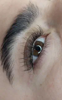 اکستنشن مژه و لیفت و لمینت مژه و ابرو