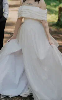 لباس عروسی