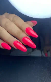 کاشت ناخن بابل