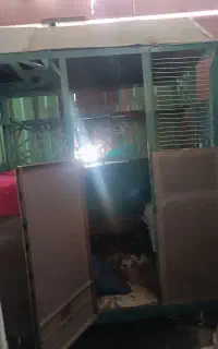 دکه و فر سر هم گاری فلافلی
