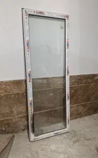درب پی وی سی یا  یو پی وی سی