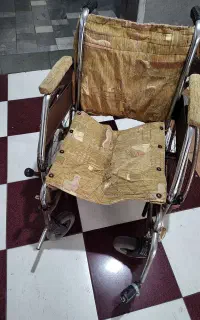 ویلچر  صحیح سالم خیابان ورزش