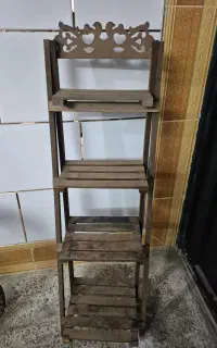 استند چوبی ۴ طبقه