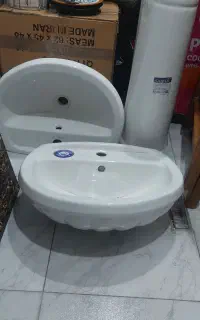 دوعددروشویی وشیر آلات