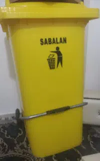 سطح زباله پدال دار