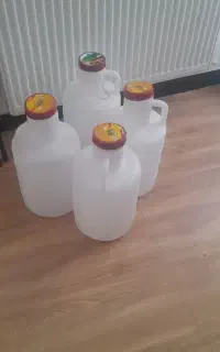 دبه جای خیارشور