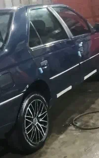 پژو 405مدل 83