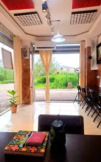 آموزش صداسازی و آواز و نقاشی و تنبک و کمانچه