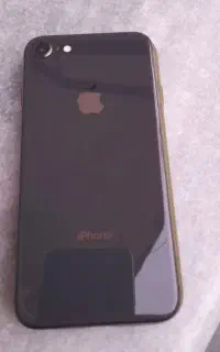 ایفون8