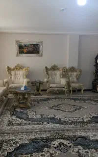 یه دست مبل سلطنتی هفت نفره با نهارخوری ست