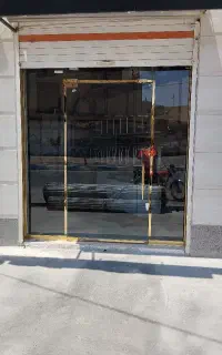 کرکره برقی و شیشه سکوریت