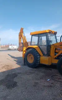بیل بکهو ۱۳۰ ، مدل ۸۳ ،جفت