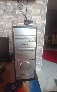 یک عدد کیس کاملا سالم